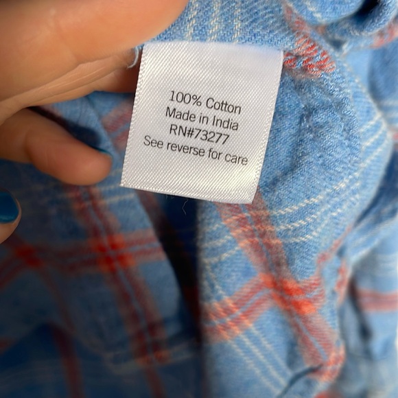 Men’s button down shirt - Picture 3 of 4